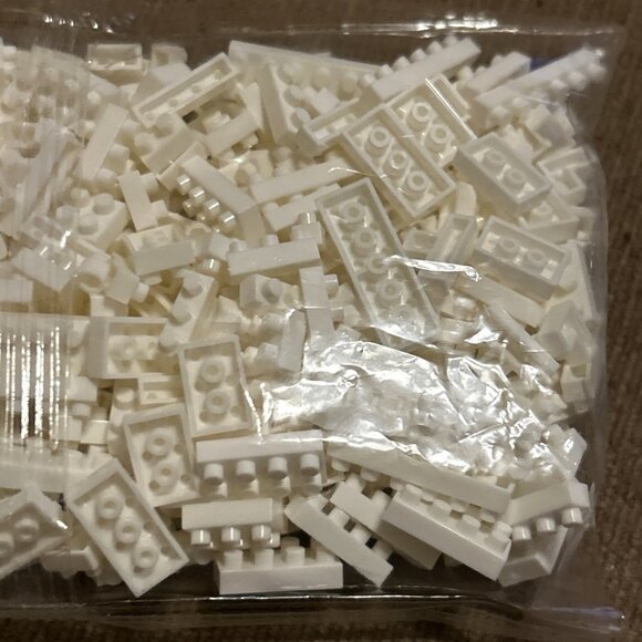 LEGO 1x2 Panel w/ Center Divider-Heel Protector White Large Qty No Label Read - Picture 6 of 16